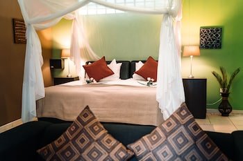 Lodge - Gabus Game Ranch