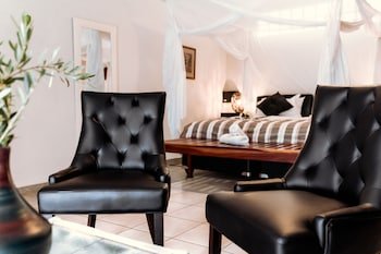 Lodge - Gabus Game Ranch