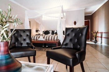 Lodge - Gabus Game Ranch