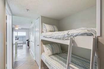 Royal Palms Condominiums