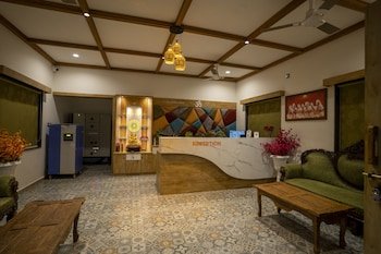 The Comfort Gir Resort