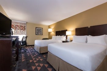 Holiday Inn Lumberton North - I-95