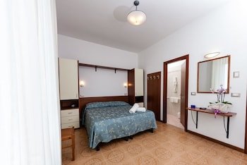 Hotel Sayonara