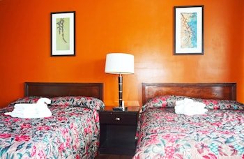 Skyview Manor Motel