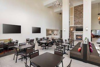 Homewood Suites by Hilton Anaheim - Main Gate Area
