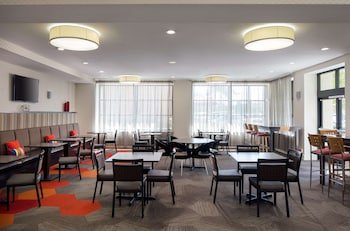 Homewood Suites by Hilton Anaheim - Main Gate Area