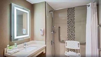 Holiday Inn Express Suites Regina