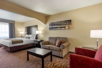 Best Western Plus Capital Inn