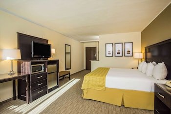 AmericInn by Wyndham Janesville