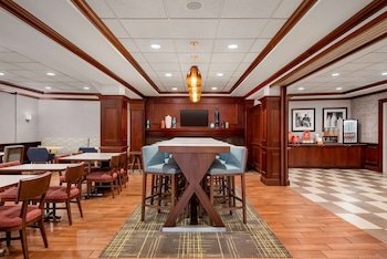 Hampton Inn Long Island Brookhaven