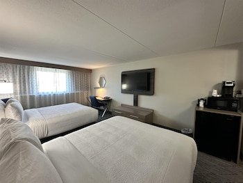 Comfort Inn & Suites Downtown Tacoma