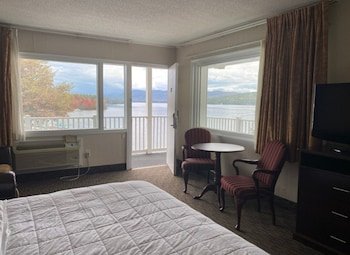 The Georgian Resort