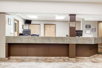 Super 8 by Wyndham Prince Albert