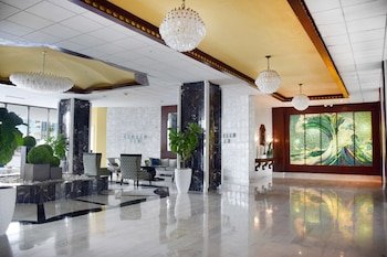 Seacoast Suites