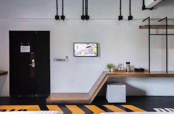The Velo's Hotel