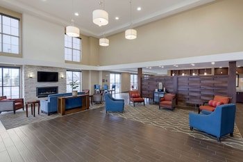 Comfort Suites & Conference Center