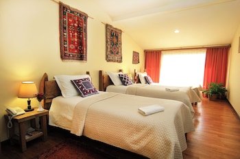 Silk Road Hotel