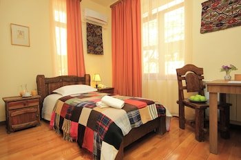 Silk Road Hotel
