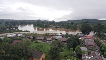 Red Dragon Hotel