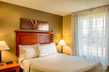 TownePlace Suites Baltimore BWI Airport