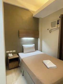 The Center Suites
