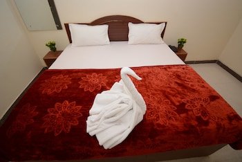Hotel Kashi Khand