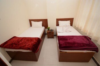 Hotel Kashi Khand