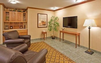 Candlewood Suites Junction City/Fort Riley