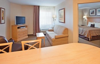 Candlewood Suites Junction City/Fort Riley