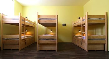Falling Lakes Hostel