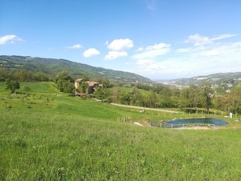 Sacreterre