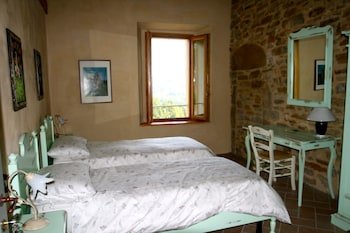 Sacreterre