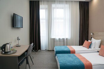 Station Hotel Premier V18