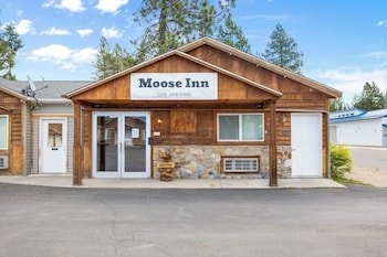 Moose Inn Motor Court