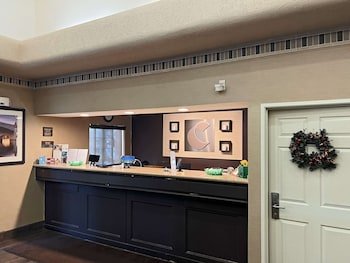 Comfort Suites Peoria Sports Complex