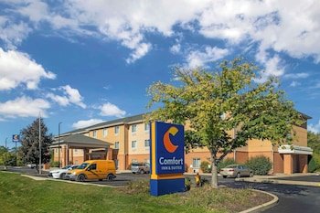 Comfort Inn & Suites Porter Near Indiana Dunes