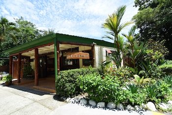 Tabulia Tree Hotel & Villas