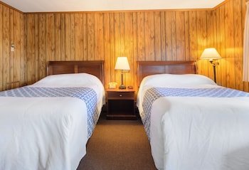Knob Hill Motor Lodge