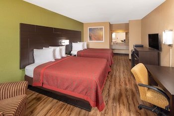 Days Inn by Wyndham Tupelo