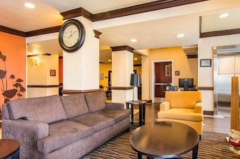 Sleep Inn & Suites
