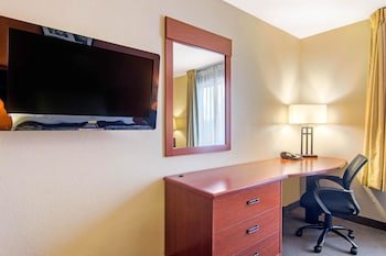 Sleep Inn & Suites