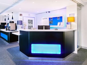 B&B HOTEL Wiesbaden-Ost