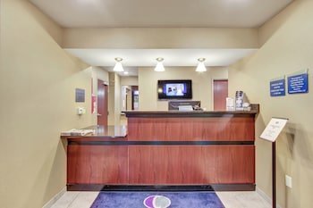 Cobblestone Hotel & Suites Waynesboro