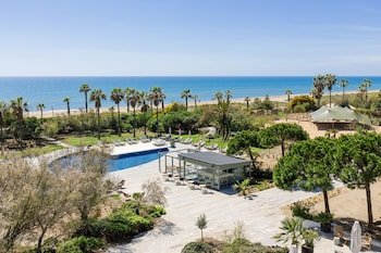 AC Hotel Gavà Mar Airport by Marriott