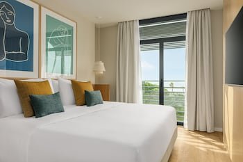 AC Hotel Gavà Mar Airport by Marriott