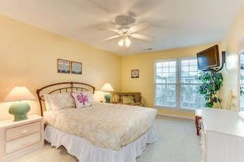 Surfside Beach Oceanfront Hotel
