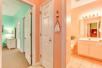 Surfside Beach Oceanfront Hotel