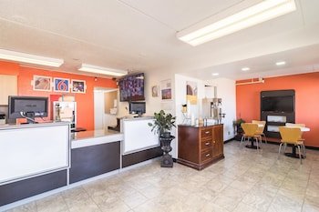 Motel 6 Joliet - I-80