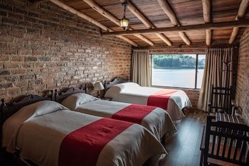 Hotel Refugio Pozo Azul