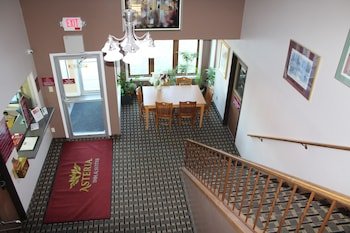 Coratel Inn and Suites Maple Grove